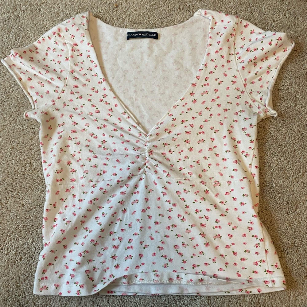 Brandy Melville Gina top